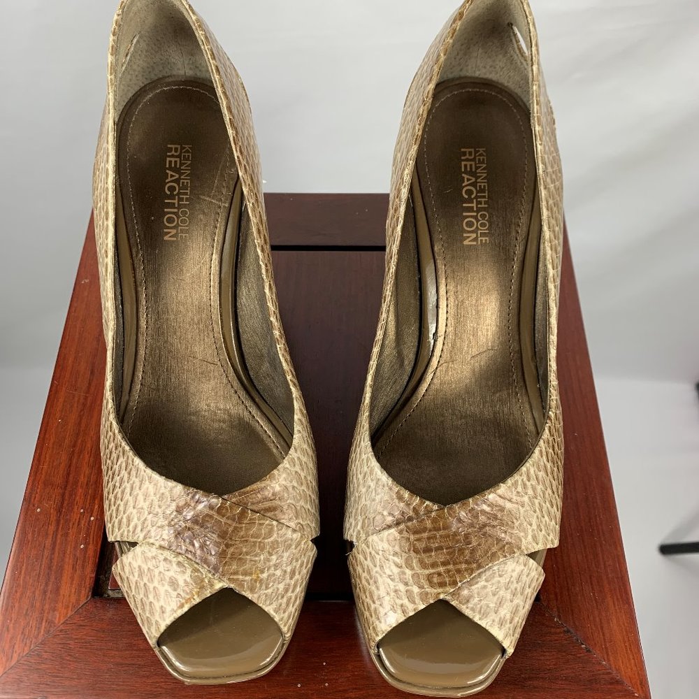 Kenneth Cole Reaction Tan/Brown Snake Skin  8M
